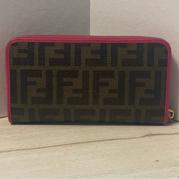 Fendi Zucca Pink Monogram Zip Around Wallet - Picture 3 of 5